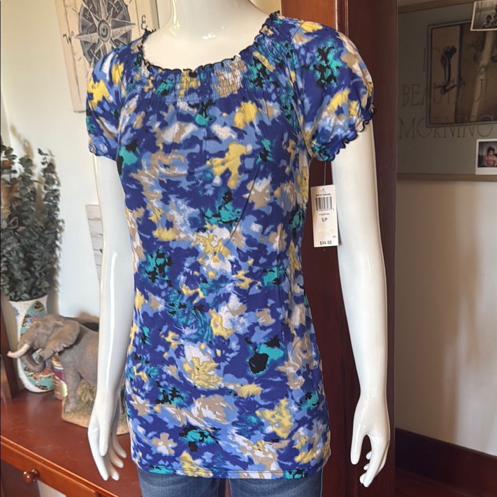 NWT Style&Co size small Floral Blue and Yellow Women's Top